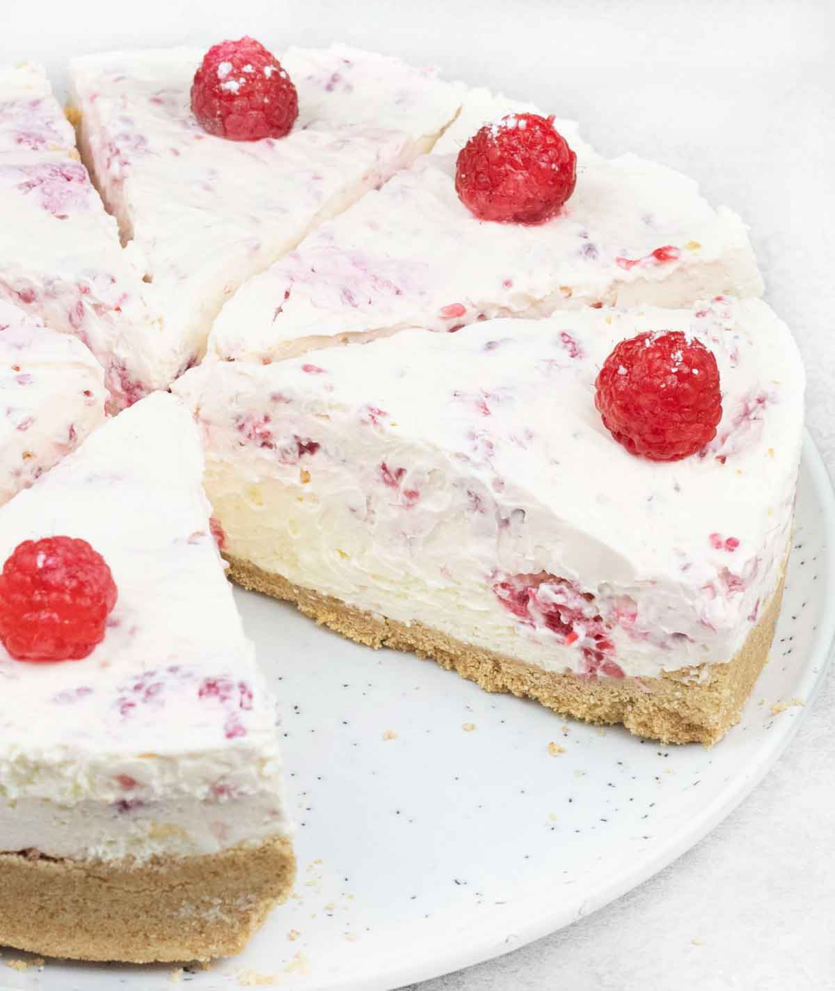 raspberry cheesecake (no-bake).