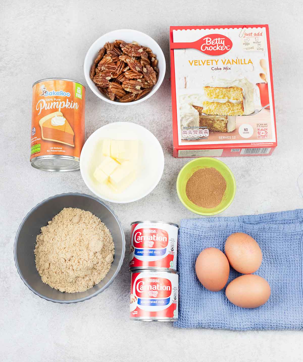 Pumpkin Dump Cake ingredients.